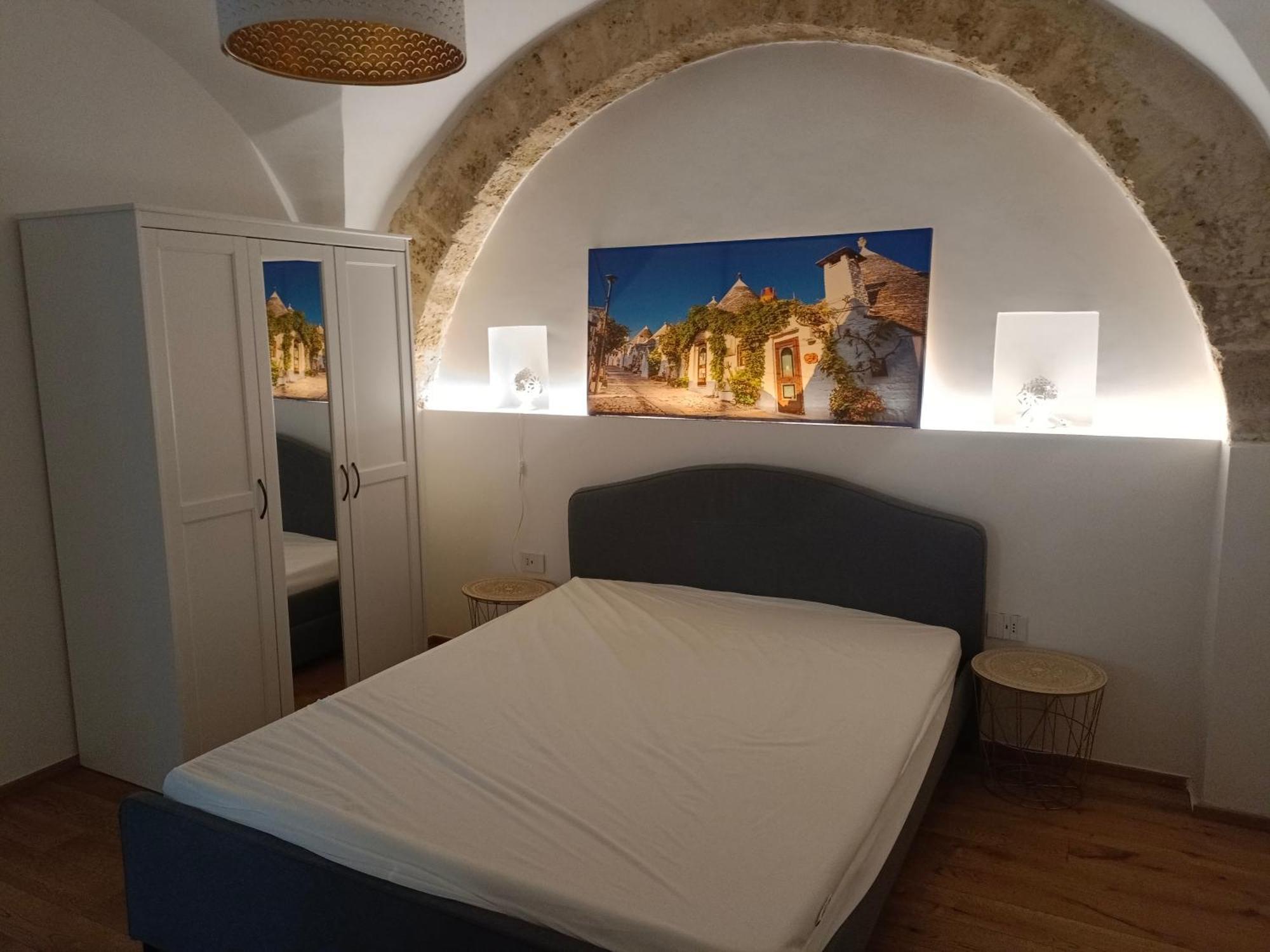 Suite Vecchia Dante Bari Exterior photo